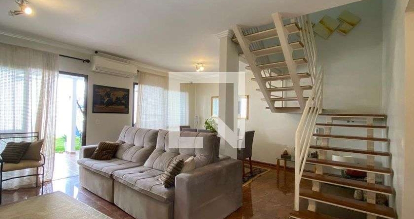 Casa à Venda - Alphaville, 3 Quartos,  165 m2