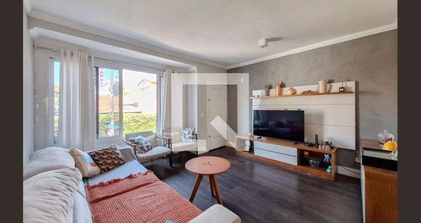 Casa à Venda - Água Fria, 3 Quartos,  210 m2