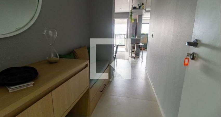 Apartamento à Venda - Vila Pompéia, 2 Quartos,  67 m2