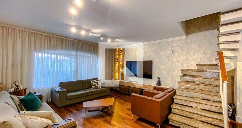 Casa à Venda - Jardim Anália Franco, 3 Quartos,  250 m2