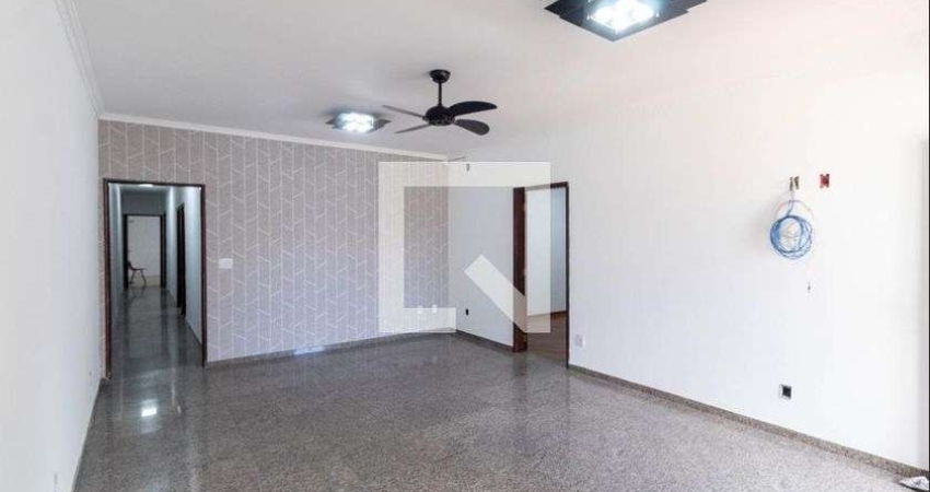 Casa à Venda - Vila Ré, 3 Quartos,  245 m2