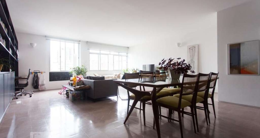 Apartamento à Venda - Jardim Paulista, 2 Quartos,  136 m2