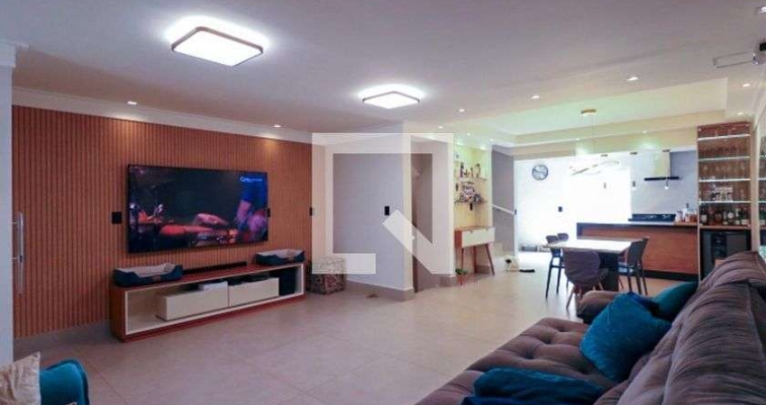 Casa à Venda - Jardim São Caetano, 3 Quartos,  161 m2
