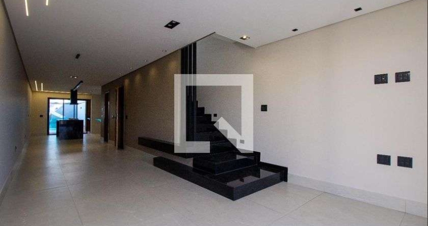 Casa à Venda - Jardim Maringá, 3 Quartos,  192 m2
