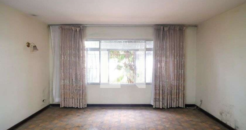 Casa à Venda - Rudge Ramos, 6 Quartos,  250 m2