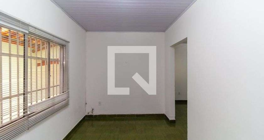 Casa à Venda - Vila Santa Clara, 3 Quartos,  320 m2