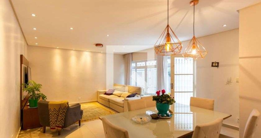 Casa à Venda - Quitaúna, 3 Quartos,  239 m2