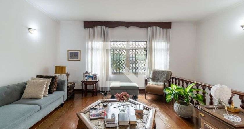 Casa à Venda - Vila Campestre, 5 Quartos,  390 m2