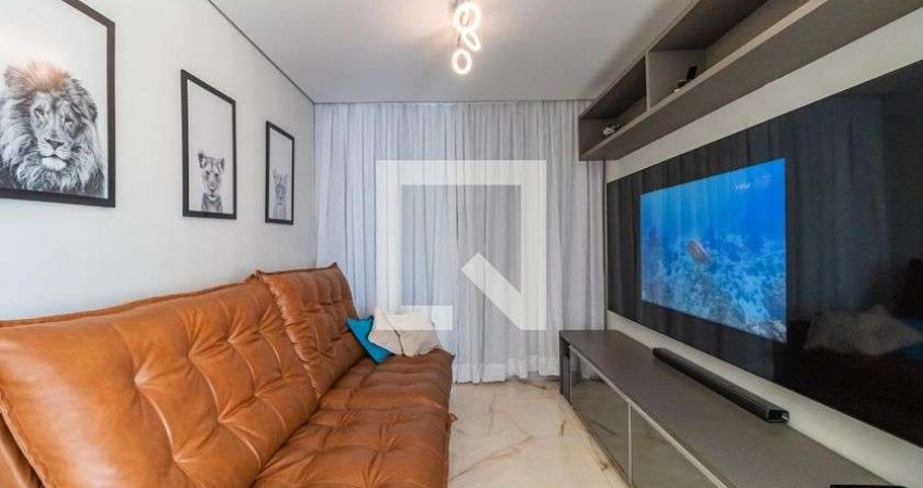 Apartamento à Venda - Alphaville, 2 Quartos,  75 m2