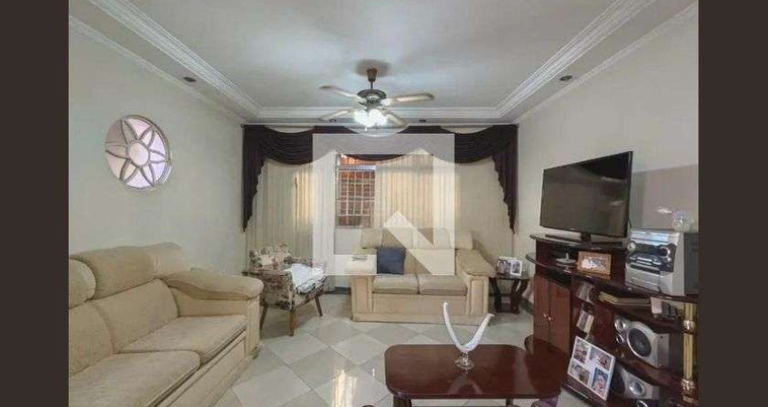Casa à Venda - Paulicéia, 3 Quartos,  263 m2