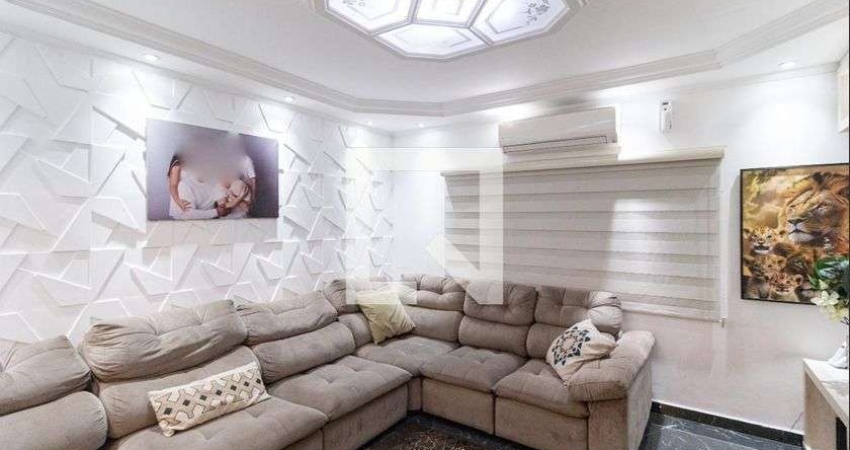 Casa à Venda - Umuarama, 4 Quartos,  300 m2
