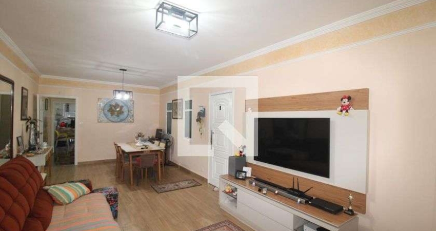 Casa à Venda - Água Fria, 4 Quartos,  243 m2