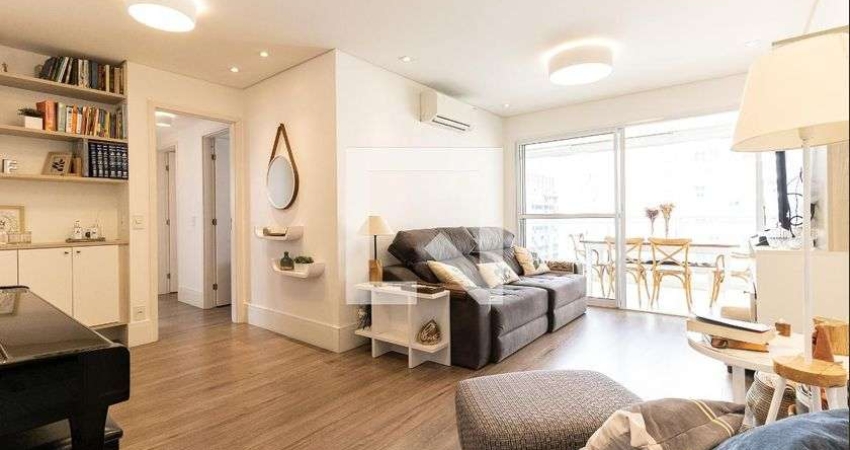 Apartamento à Venda - Aclimação, 3 Quartos,  106 m2