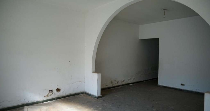 Casa à Venda - Bom Retiro, 6 Quartos,  200 m2