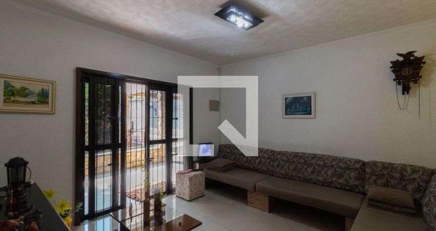 Casa à Venda - Ermelino Matarazzo, 2 Quartos,  200 m2