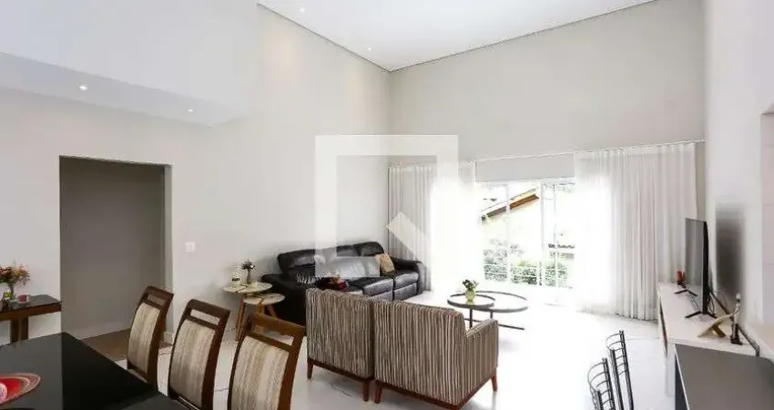 Casa à Venda - Jardim Londrina, 4 Quartos,  340 m2