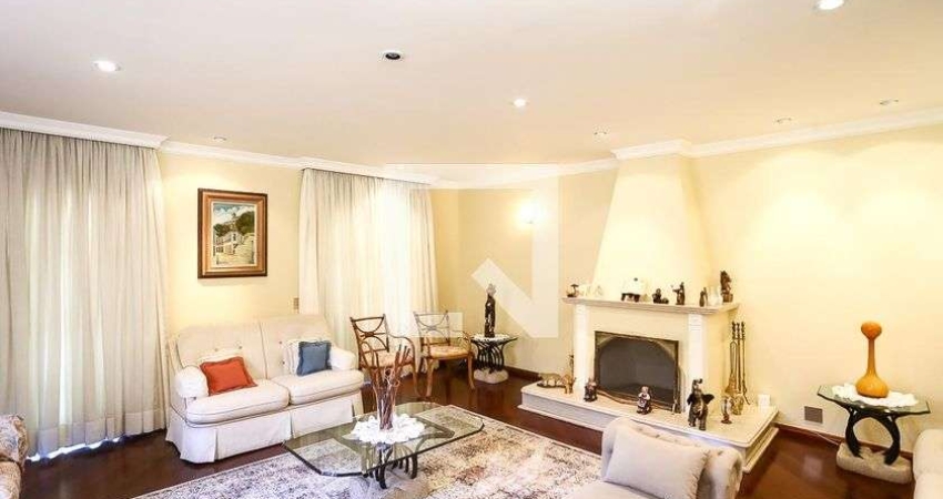 Casa à Venda - Jardim Monte Kemel, 4 Quartos,  384 m2