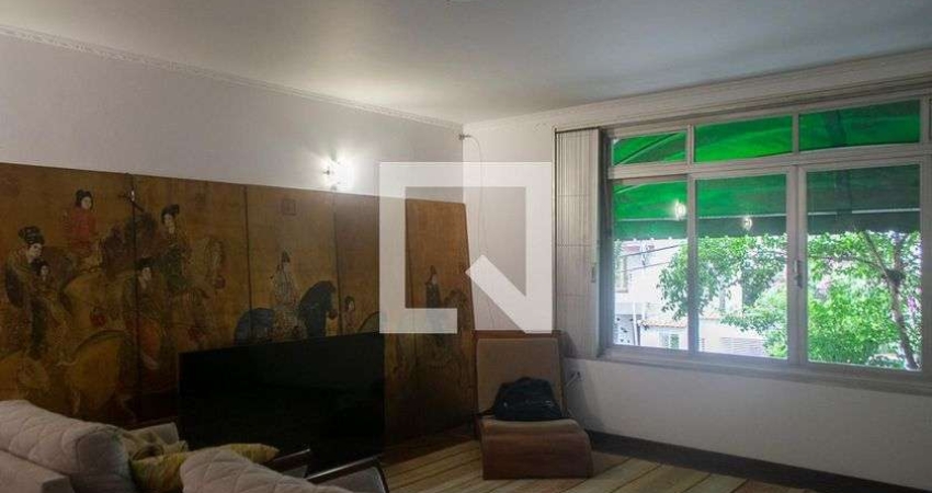 Casa à Venda - Água Fria, 3 Quartos,  250 m2