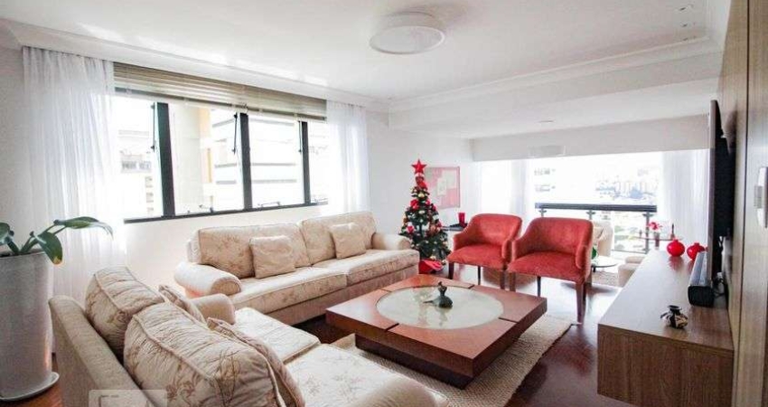 Apartamento à Venda - Água Fria, 4 Quartos,  260 m2