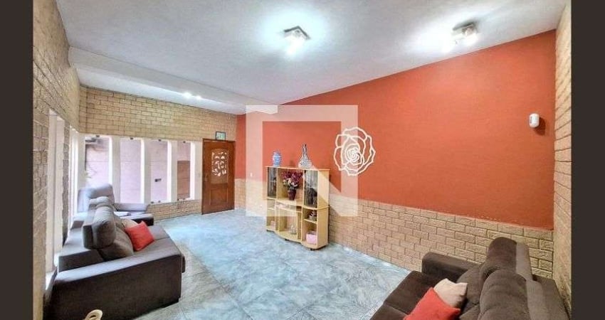 Casa à Venda - Bom Retiro, 3 Quartos,  250 m2