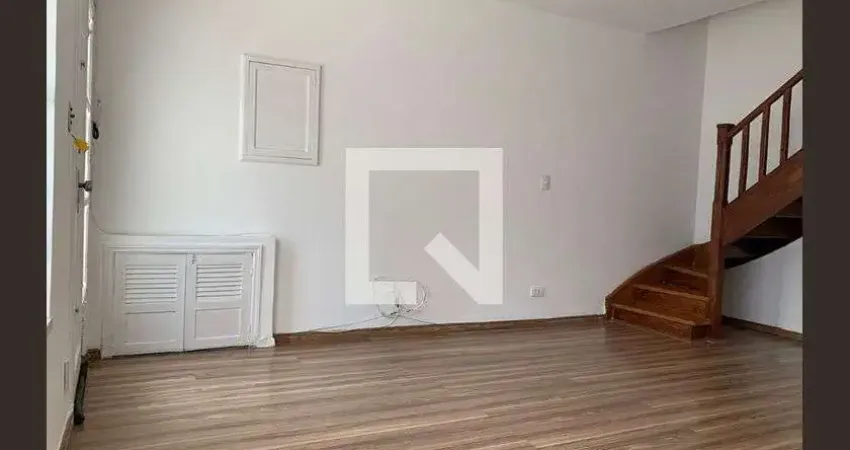 Casa à Venda - Vila Olímpia, 2 Quartos,  110 m2