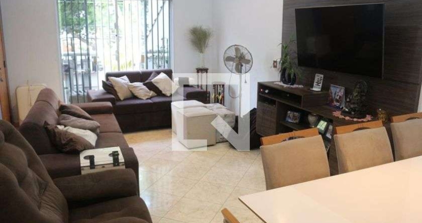 Casa à Venda - Santo Antônio, 3 Quartos,  200 m2