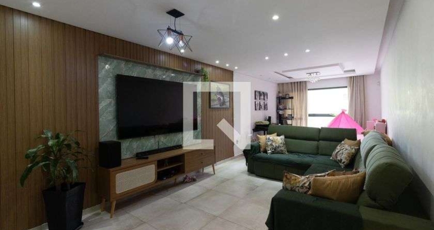 Casa à Venda - Cidade Patriarca, 4 Quartos,  210 m2