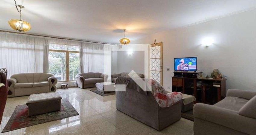 Casa à Venda - Bosque da Saúde, 3 Quartos,  202 m2