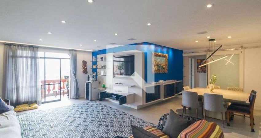 Apartamento à Venda - Centro, 3 Quartos,  200 m2