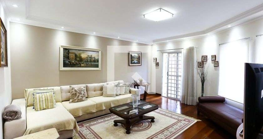 Casa à Venda - Jardim Londrina, 4 Quartos,  335 m2