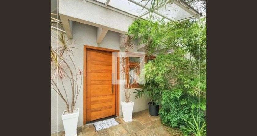 Casa à Venda - Bosque da Saúde, 4 Quartos,  165 m2