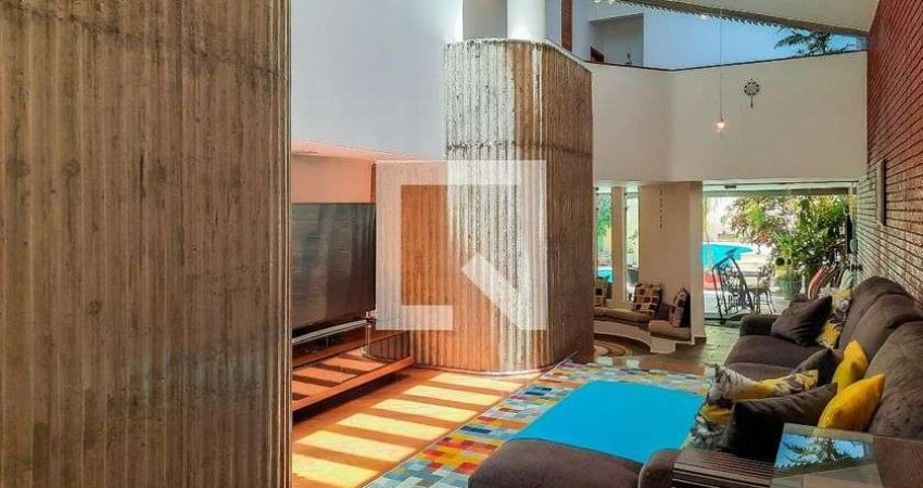 Casa à Venda - Nova Petrópolis, 4 Quartos,  388 m2