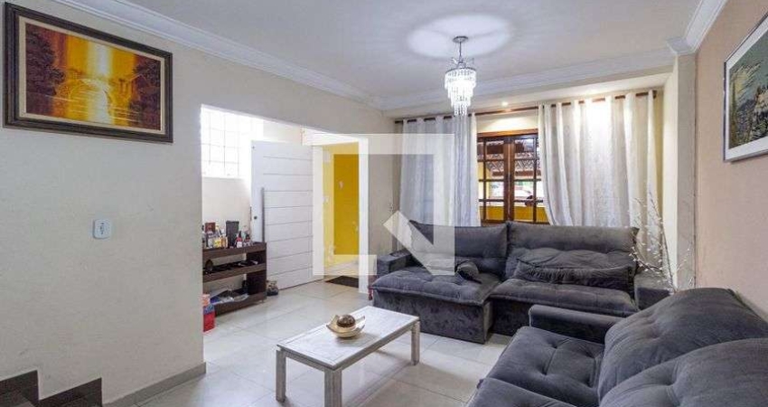Casa à Venda - Bela Vista, 4 Quartos,  240 m2