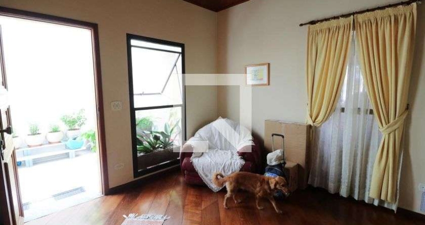 Casa à Venda - Butantã, 3 Quartos,  233 m2