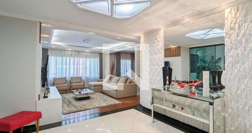 Casa à Venda - Assunção, 3 Quartos,  330 m2
