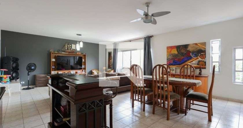 Casa à Venda - Santana, 3 Quartos,  298 m2