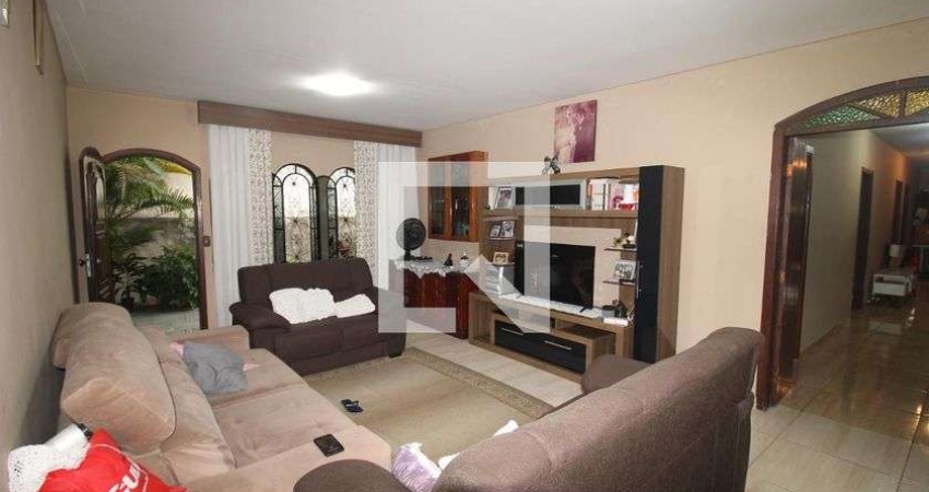 Casa à Venda - Vila Amália, 4 Quartos,  500 m2