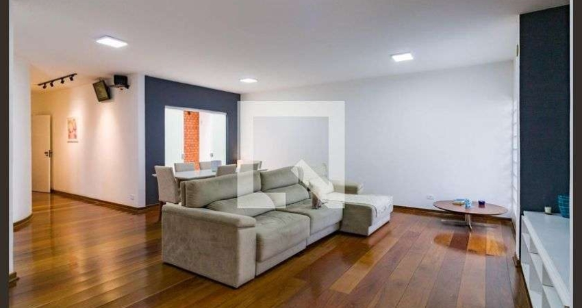 Casa à Venda - Jardim Londrina, 3 Quartos,  310 m2