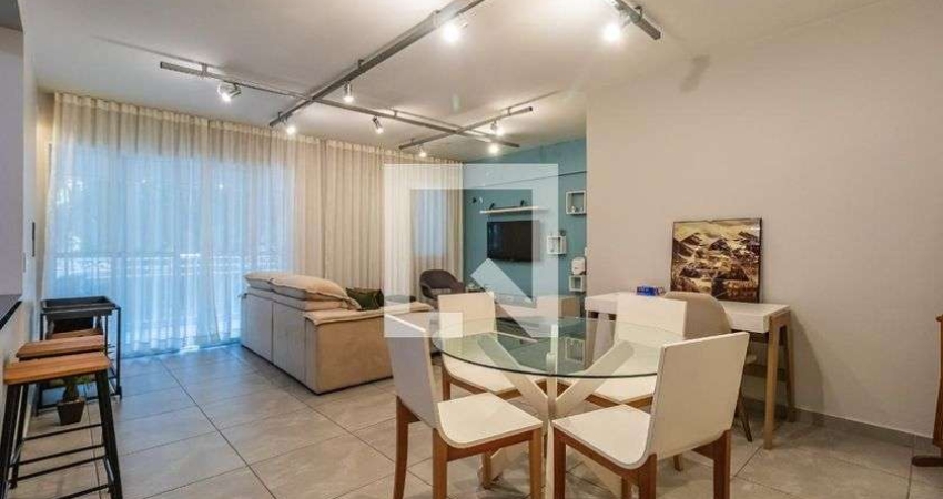 Apartamento à Venda - Alphaville, 2 Quartos,  97 m2