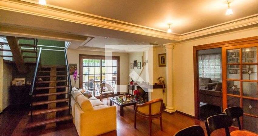 Casa à Venda - Alphaville, 4 Quartos,  280 m2