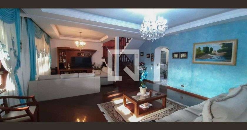 Casa à Venda - Quitaúna, 6 Quartos,  284 m2