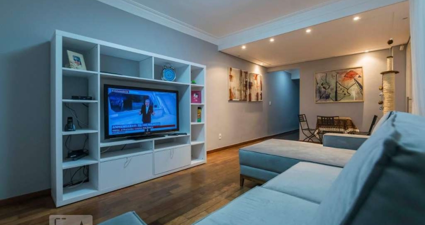 Casa à Venda - Aclimação, 3 Quartos,  150 m2