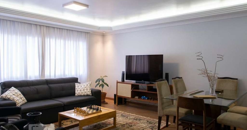 Casa à Venda - Água Fria, 4 Quartos,  209 m2
