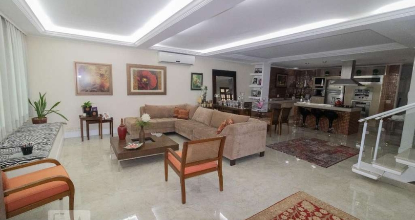 Casa à Venda - Santana, 2 Quartos,  210 m2