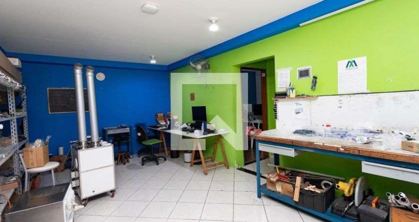 Casa à Venda - Taboão, 3 Quartos,  180 m2