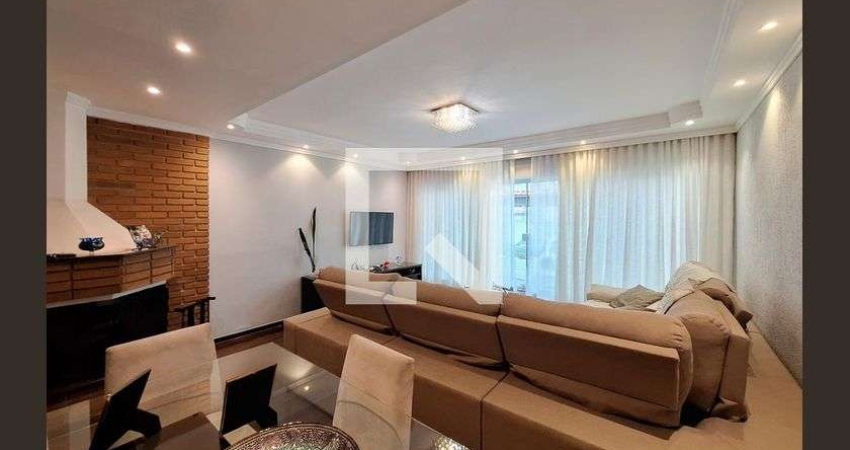 Casa à Venda - Água Fria, 3 Quartos,  198 m2