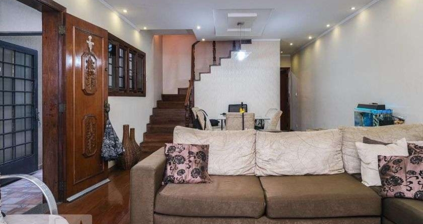 Casa à Venda - Água Fria, 4 Quartos,  300 m2