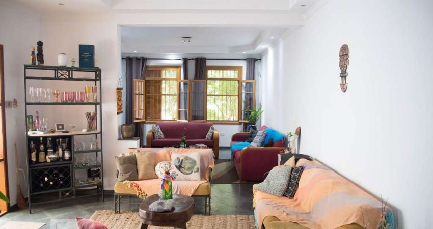 Casa à Venda - Santana, 3 Quartos,  180 m2
