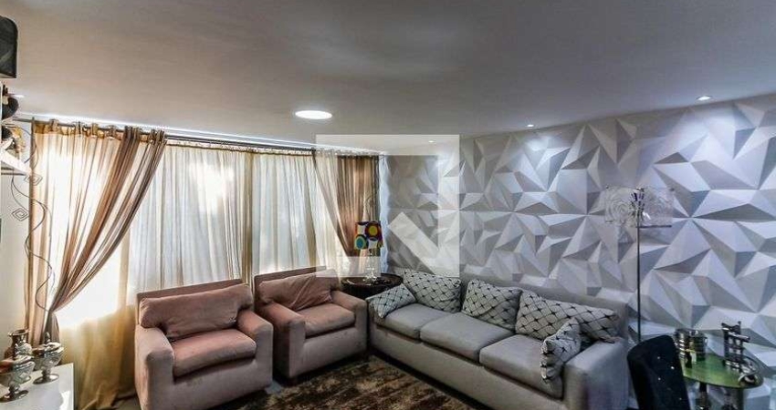 Casa à Venda - Água Fria, 2 Quartos,  220 m2