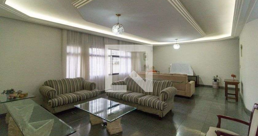 Casa à Venda - Cambuci, 4 Quartos,  350 m2